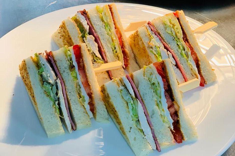 pratik-club-sandwich-tarifi