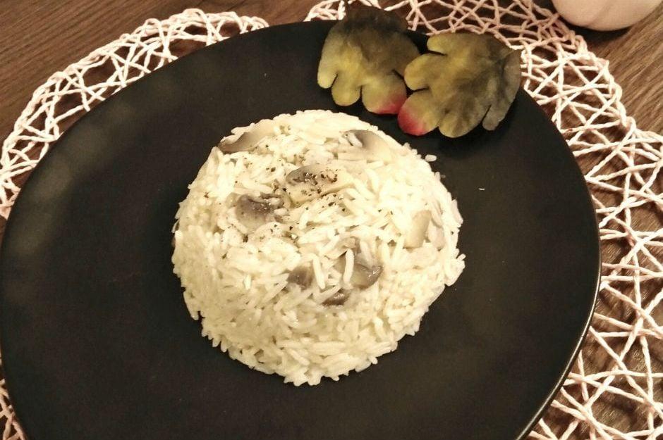 mantarli-pilav-yenges-cuisine
