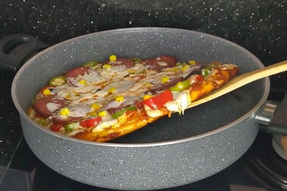 tavada-5-dakika-pizzasi