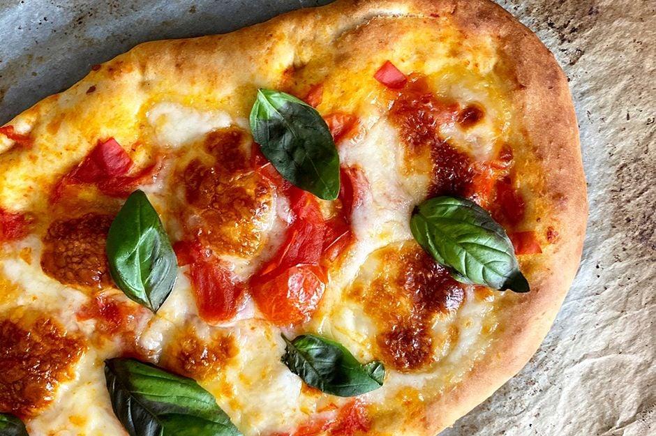 neapolitan-pizza-tarifi