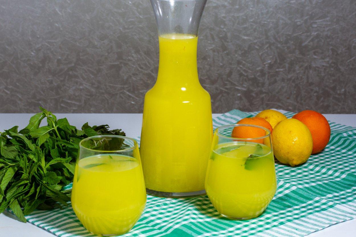 1 Portakal 2 Limondan Limonata Tarifi