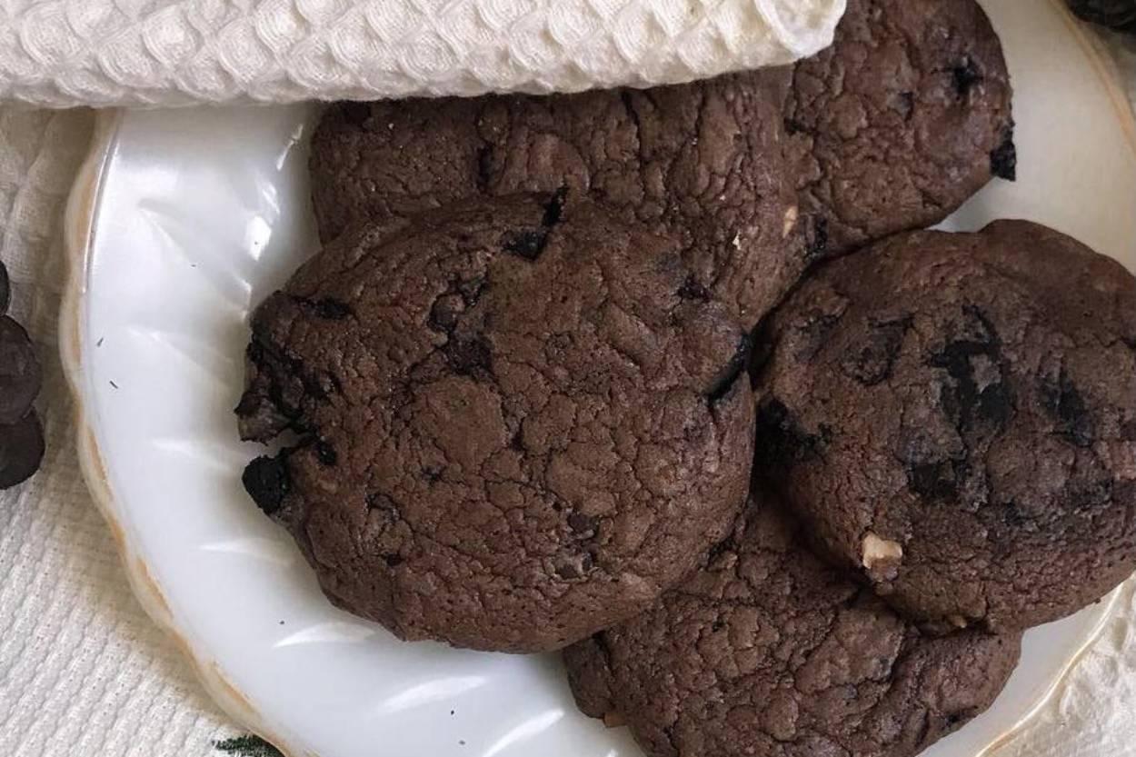 triple-chocolate-cookie-tarifi