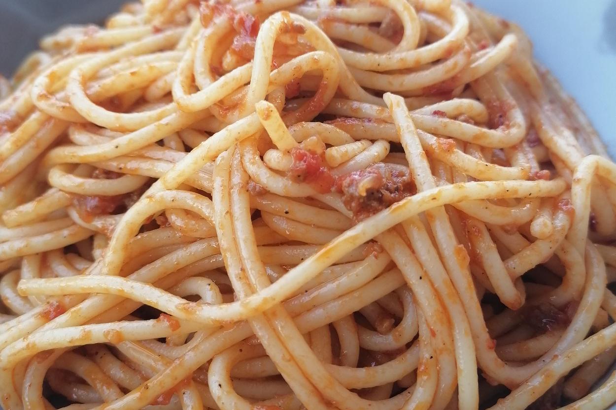kiymali-spagetti-nurtis