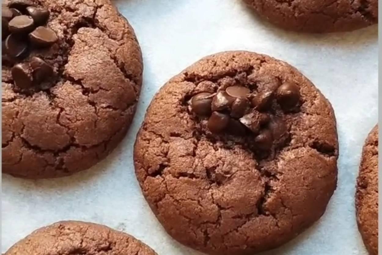cikolatali-kurabiye-3-yasemin-tarifi