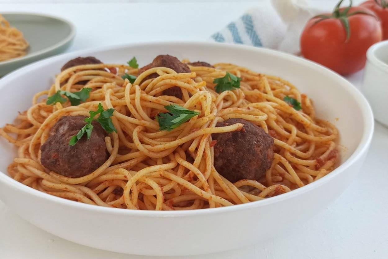 kofteli-spagetti-tarifi